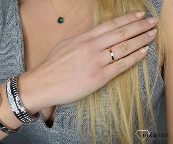 Pierścionek zaręczynowy, Pierścionek złoty z brylantem R62567YW złoty pierścionek pierścionek z brylantem pierścionek zaręczynowy✓Zaręczyny Piękne i Eleganckie  (2).JPG